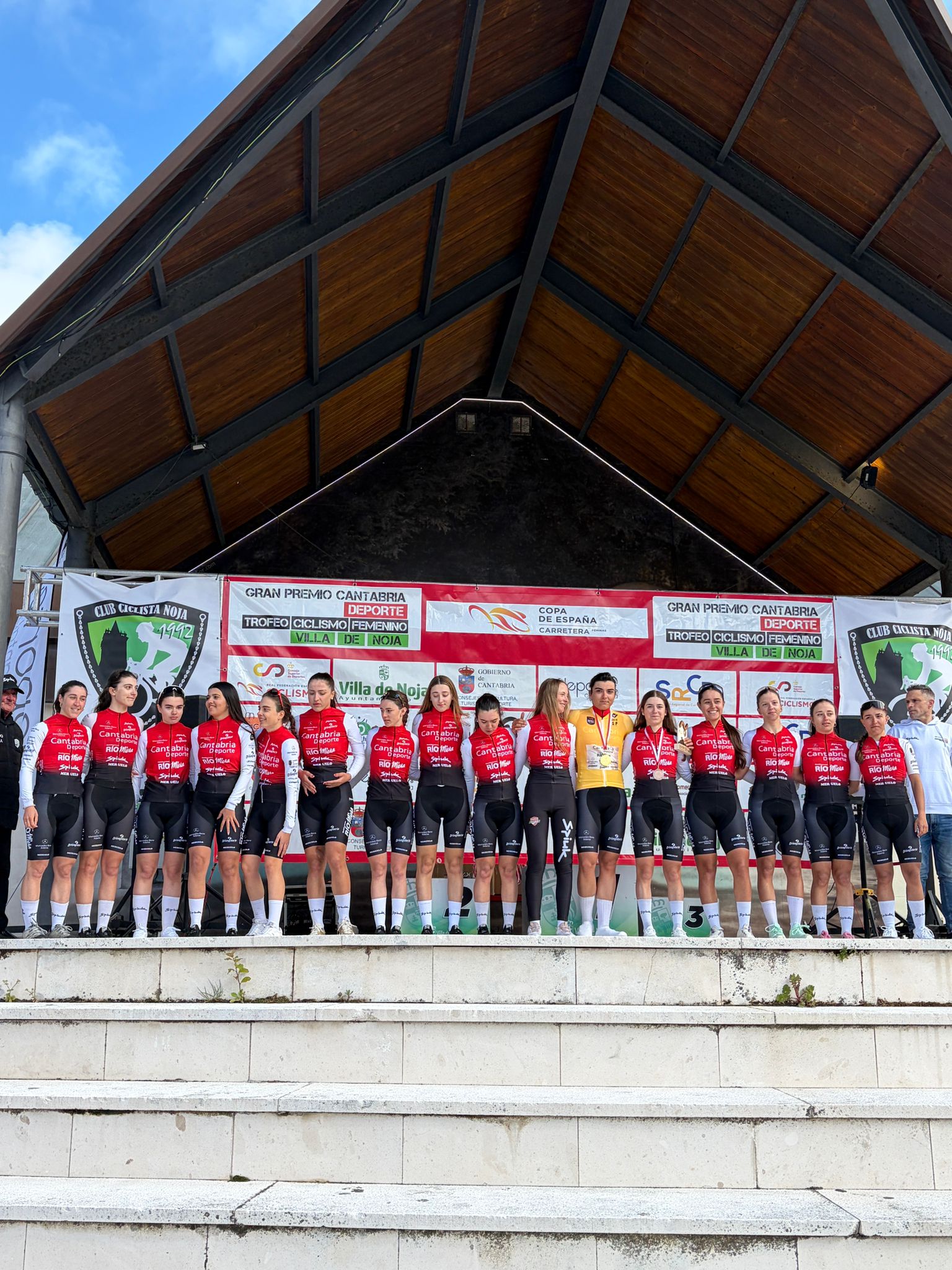 Eva Anguela vence en Noja y se viste como líder de la Copa de España Féminas
