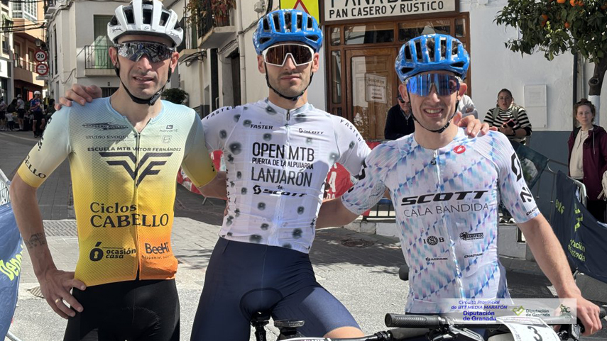 Alberto-Barroso-y-Maria-Diaz-conquistan-el-Open-MTB-Puerta-de-la-Alpujarra