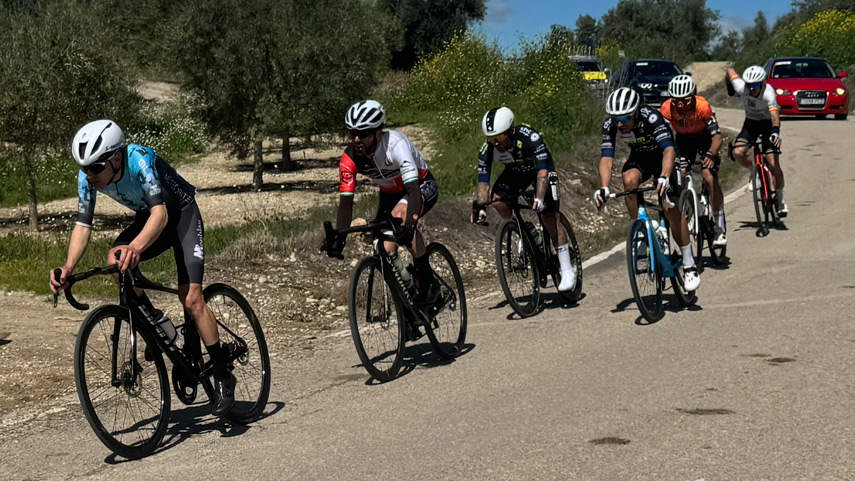 Exitosa-a��IX-Clasica-Sierra-de-Cazorlaa��-disputada-en-Chilluevar