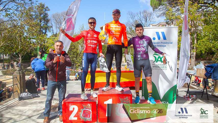 Cedeno-y-Macedo-logran-el-triunfo-en-la-HOLE-2026