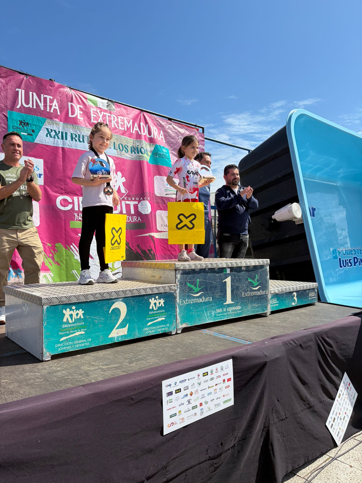 RAÚL RODRÍGUEZ Y MARÍA REYES MURILLO IMPONEN SU LEY EN LA XI TITÁN DE LOS RÍOS