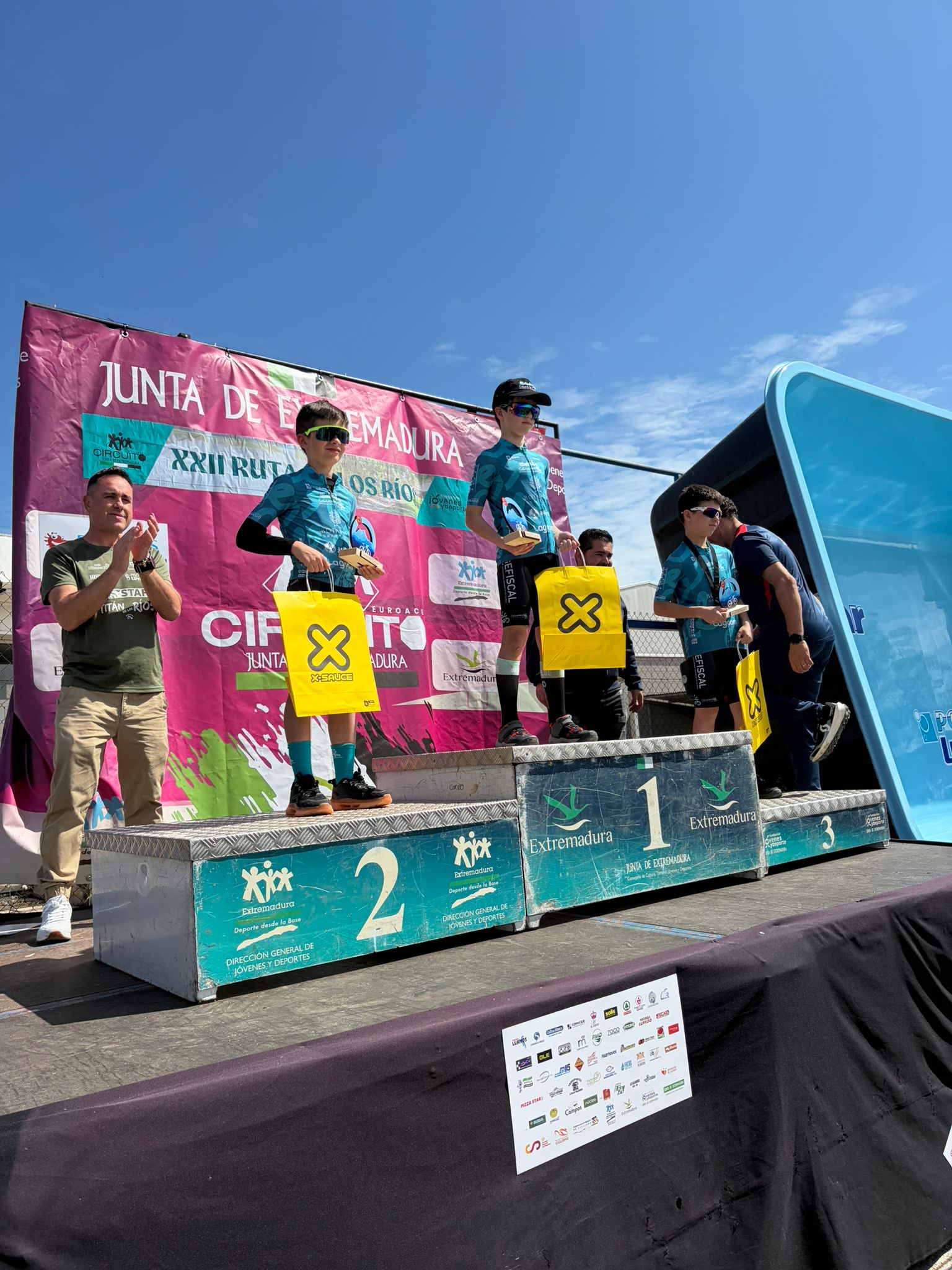 RAÚL RODRÍGUEZ Y MARÍA REYES MURILLO IMPONEN SU LEY EN LA XI TITÁN DE LOS RÍOS