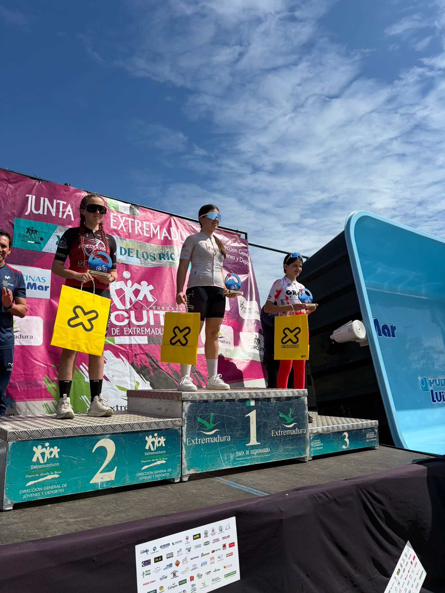 RAÚL RODRÍGUEZ Y MARÍA REYES MURILLO IMPONEN SU LEY EN LA XI TITÁN DE LOS RÍOS