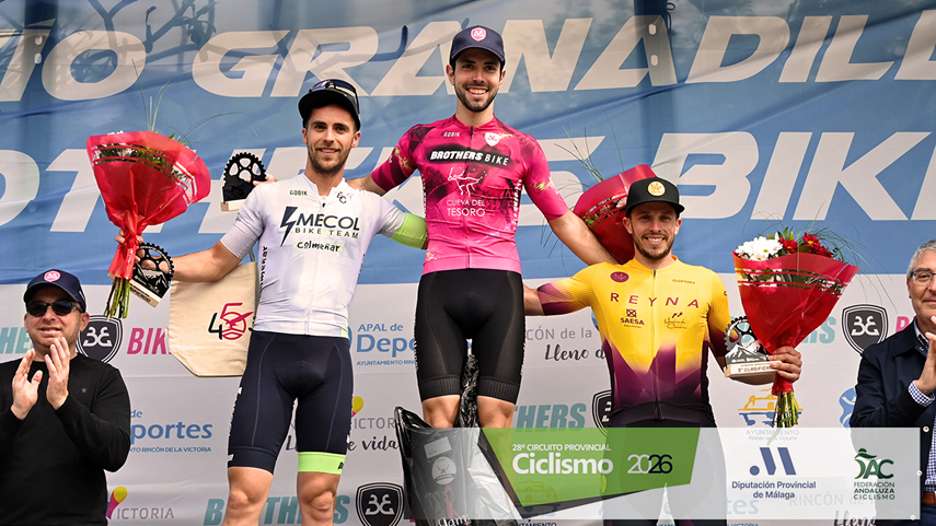 Horacio-Romero-y-Paqui-Jimenez-sellan-su-victoria-en-Benagalbon