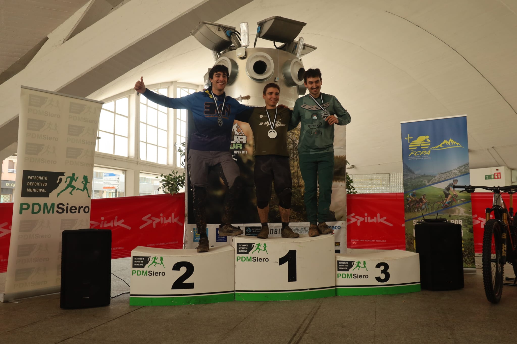 El veintidós de marzo dio comienzo el Open EndurAstur Spiuk 2026 en Pola de Siero, la primera de las 5 sedes que componen este año el Open.