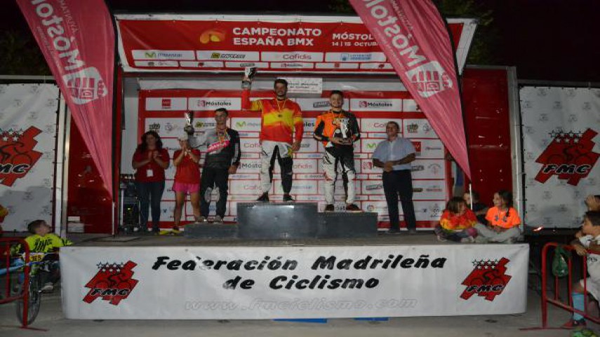 Alejandro-Alcojor-y-Vero-Garcia-repiten-en-el-Campeonato-de-Espana-de-BMX